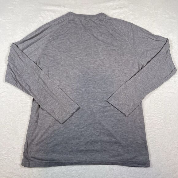 Mizzen+Main Gray Long Sleeve Henley - Picture 3 of 6